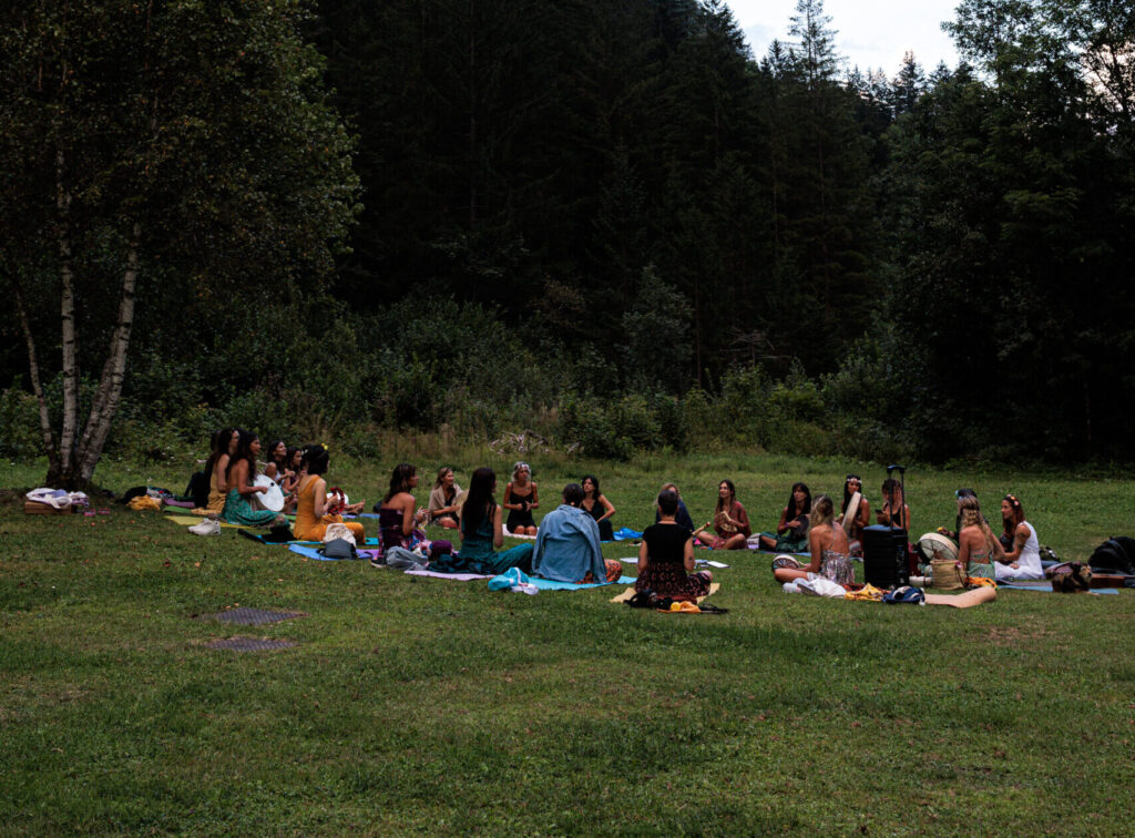 witches-in-the-woods-ritiro-in-natura-29-30-31-agosto-2025-val-genova-pinzolo-trento-trentino