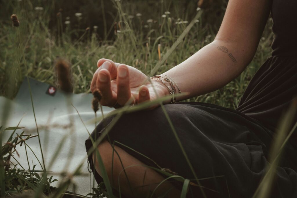 meditazione-nel-bosco-e-cinema-sotto-le-stelle-le-castellana-campobasso-molise