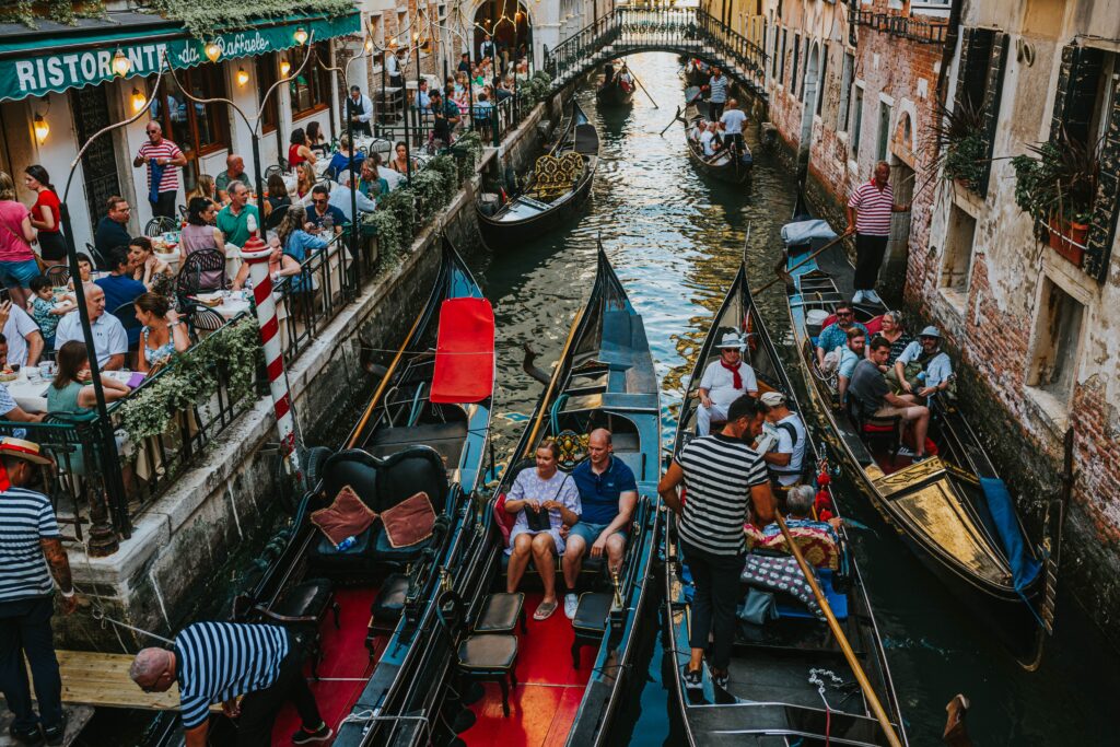 overtourism-turismo-di-massa-cos-e-impatti